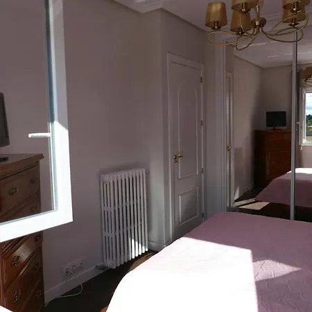 2 Bedrooms With Private Pool Terrace And Wifi At Szálloda