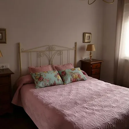 2 Bedrooms With Private Pool Terrace And Wifi At Szálloda Villamayor